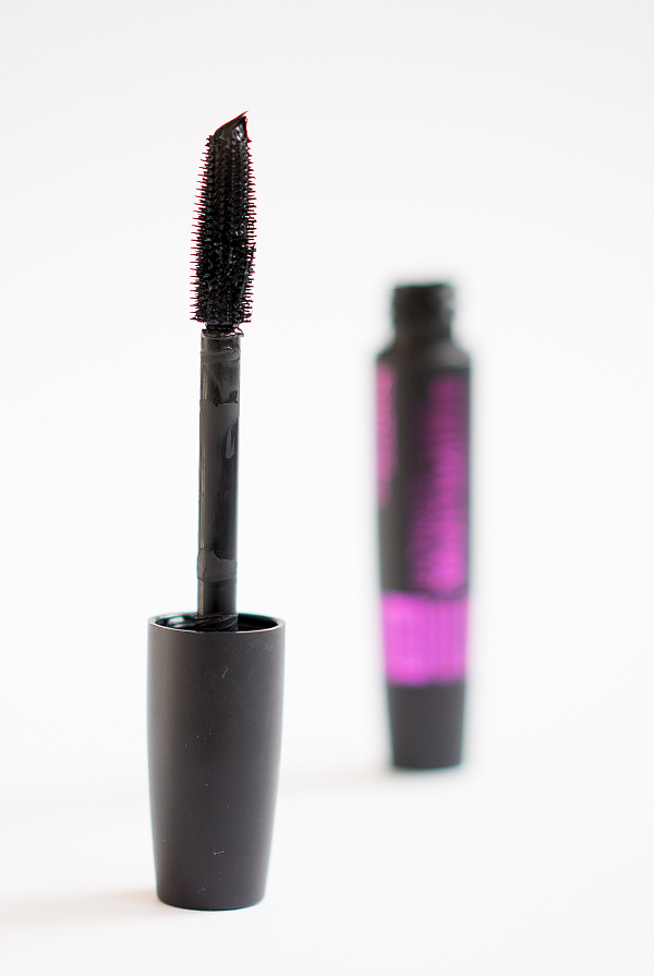 Ultimate Lash Multimizer Volume Mascara