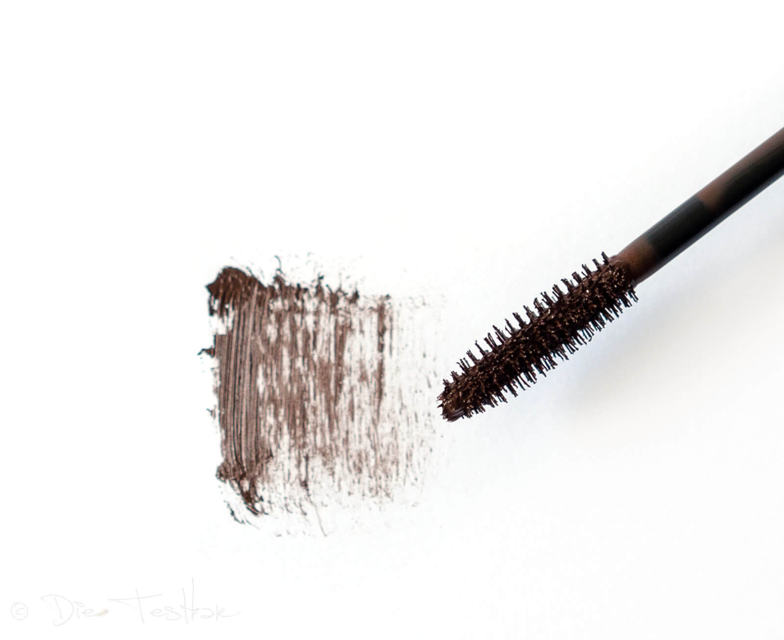 Wunderschönes und haltbares Sommer-Make-up mit Artdeco 49
