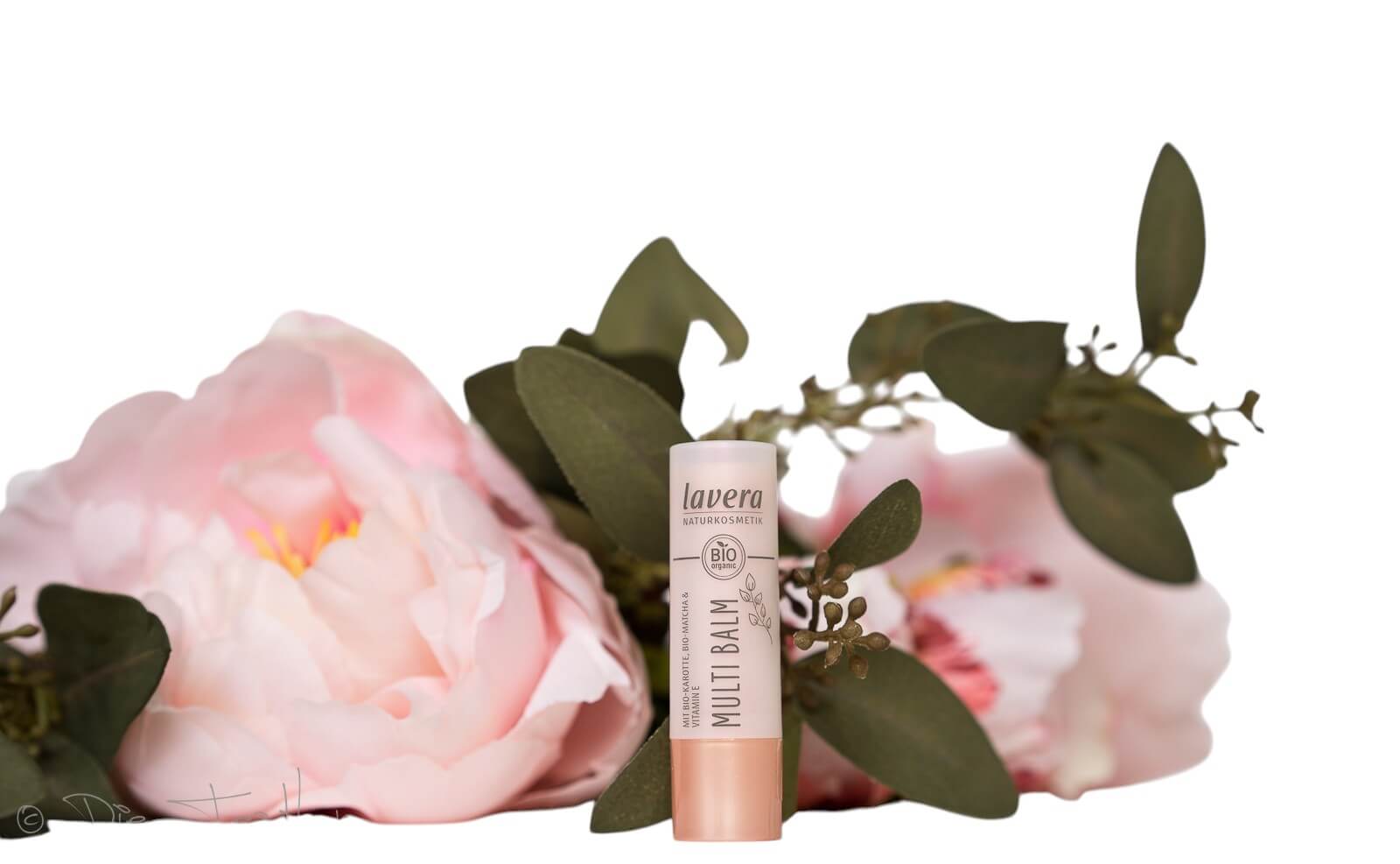 Review - Farbe und Glow für Teint, Lippe & Auge mit dem Multi Balm von lavera 1 Review - Farbe und Glow für Teint, Lippe & Auge mit dem Multi Balm von lavera 1