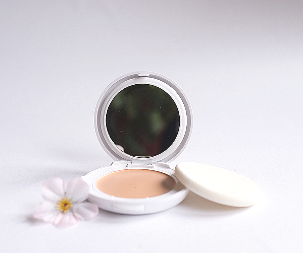 COUVRANCE Kompakt Creme-Make-up mattierend