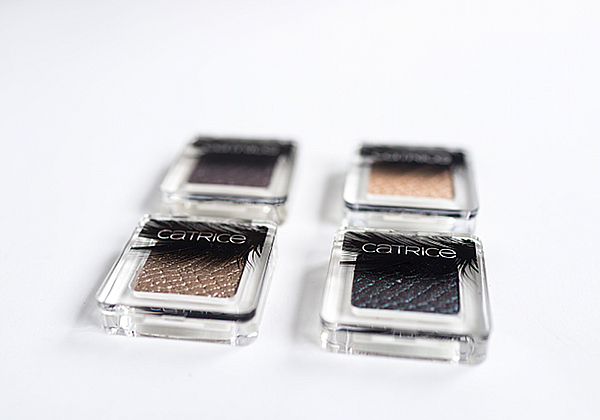 Limited Edition Feathered Fall by CATRICE - Luxury Eyeshadow