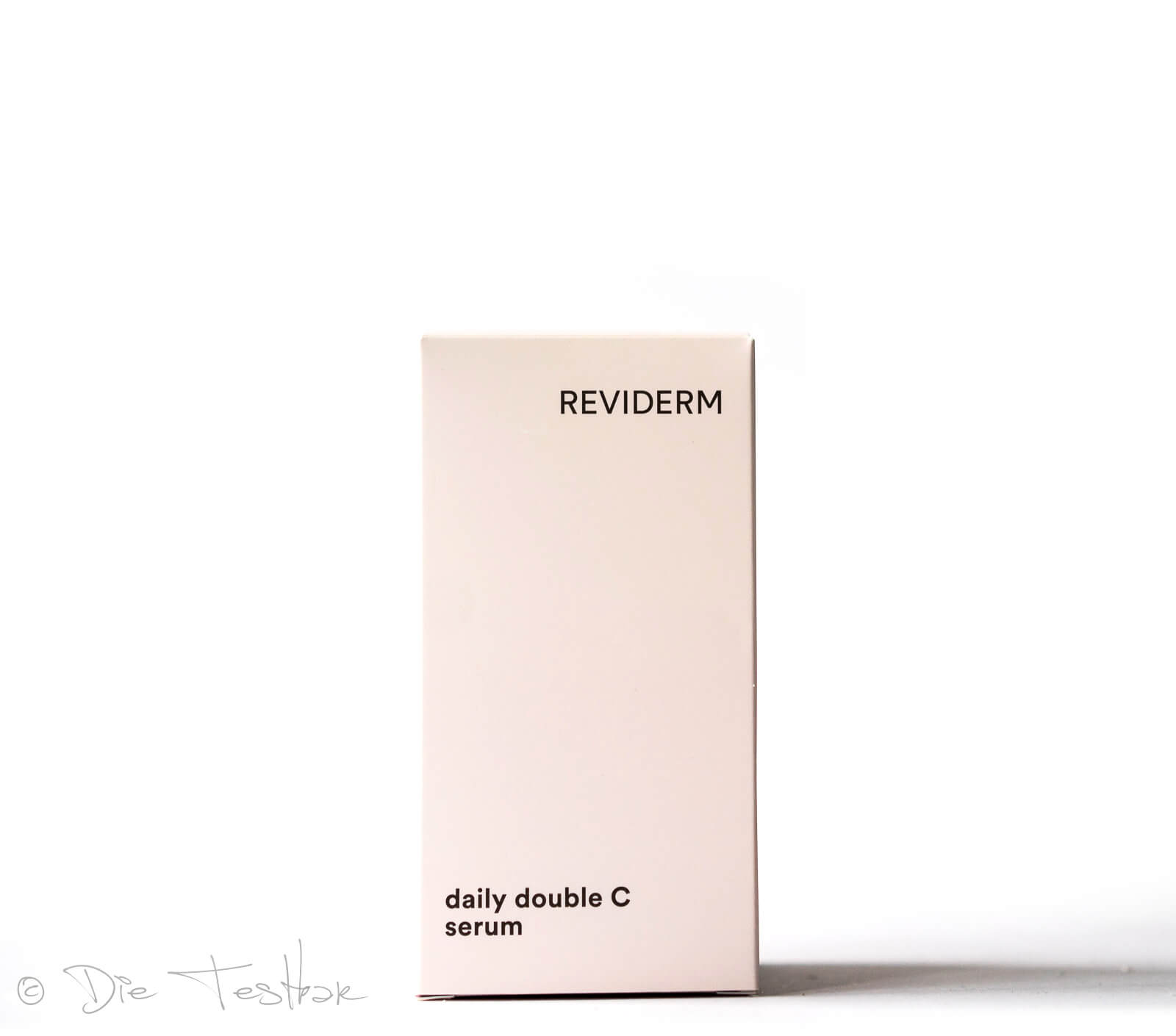 daily double C serum - Straffendes Vitamin C Serum für ein ebenmäßiges Hautbild von Reviderm