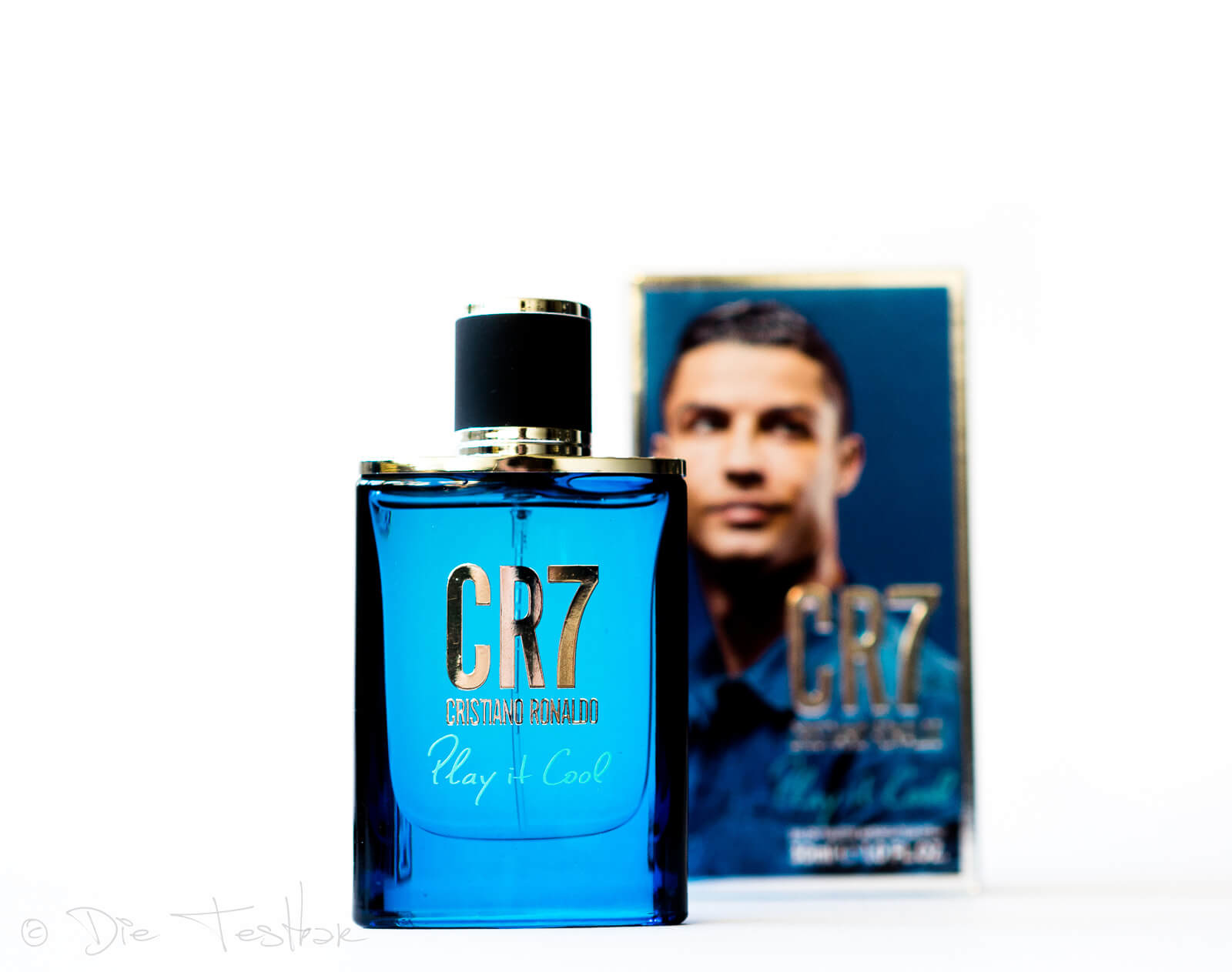 Gewinnspiel - Cristiano Ronaldo Play it Cool Eau de Toilette für Herren zu gewinnen