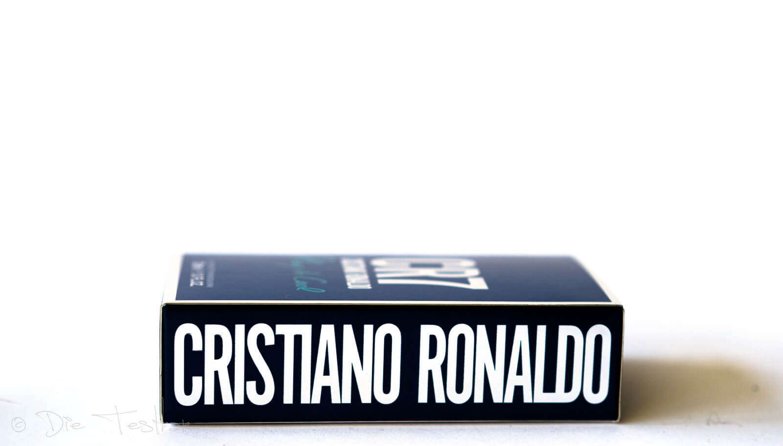 Gewinnspiel - Cristiano Ronaldo Play it Cool Eau de Toilette für Herren zu gewinnen