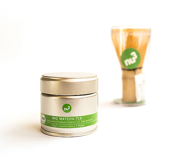 nu3 Matcha Profi-Paket: Bio Matcha Tee mit Matcha Besen