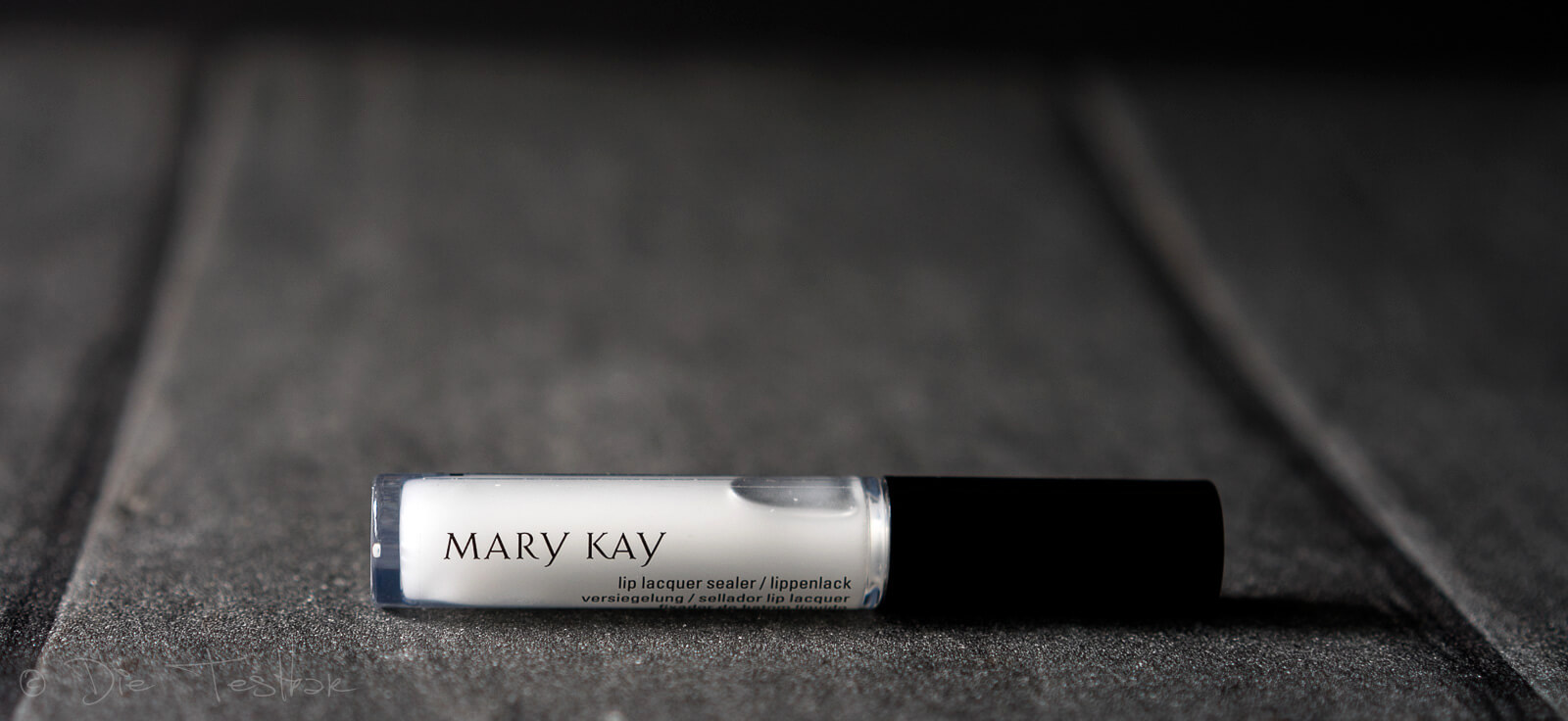 Mary Kay® Lip Lacquer Sealer