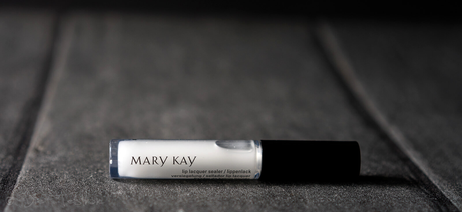 Mary Kay® Lip Lacquer Sealer