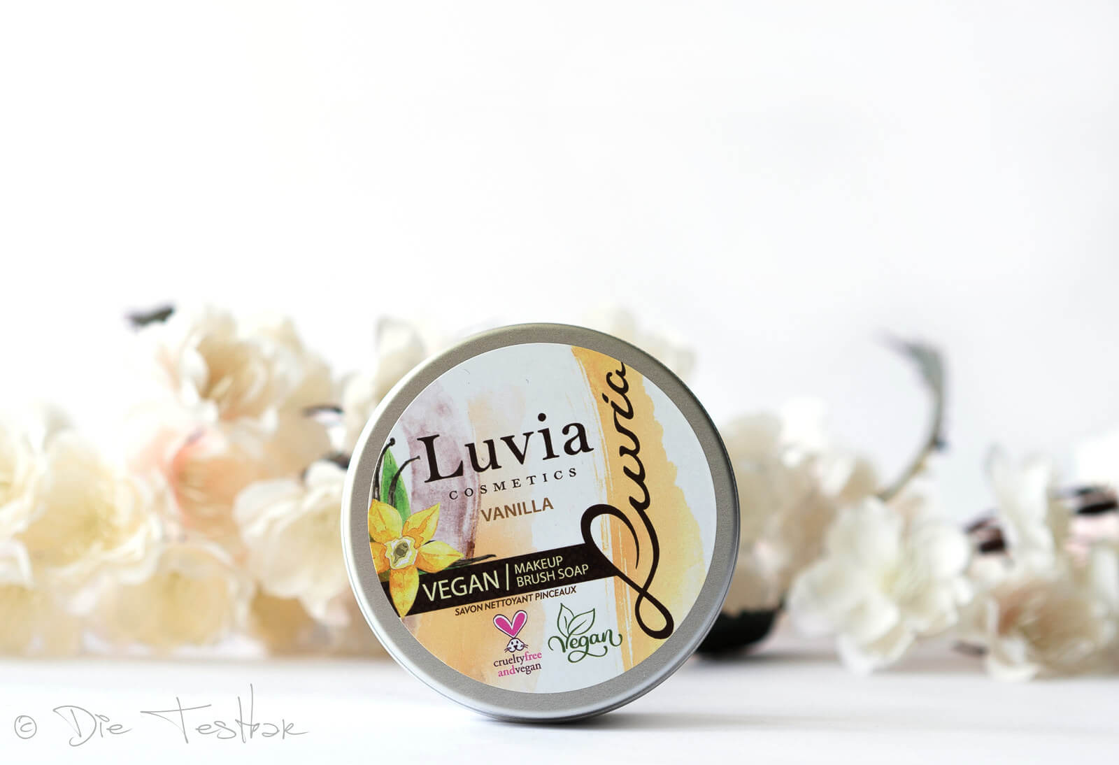 Luvia - Luxury Vegan Beauty - Kosmetische Pinsel und Schwämme - Pinselseife - Lidschatten-Paletten 65