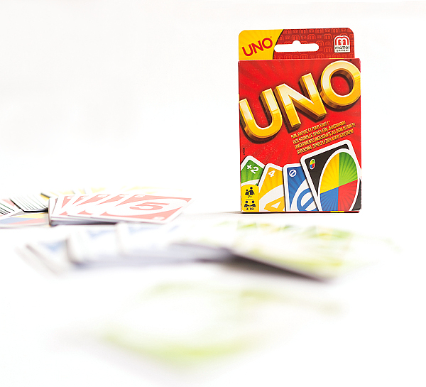 Schenken und Spielen - Phase 10 und Uno
