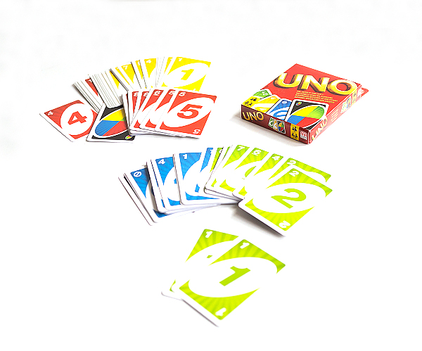 Schenken und Spielen - Phase 10 und Uno