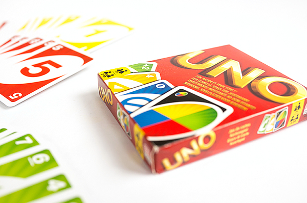 Schenken und Spielen - Phase 10 und Uno