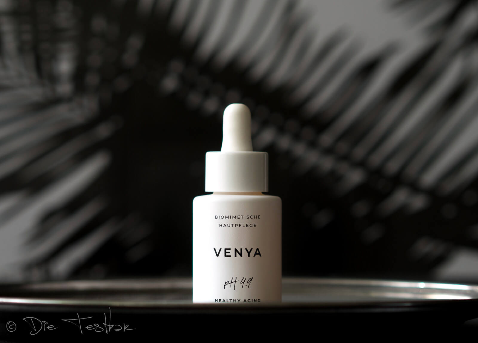 VENYA - Healthy Aging - Professionelle Gesichtspflege mit hautidentischen Lipiden und Feuchthaltefaktoren 20