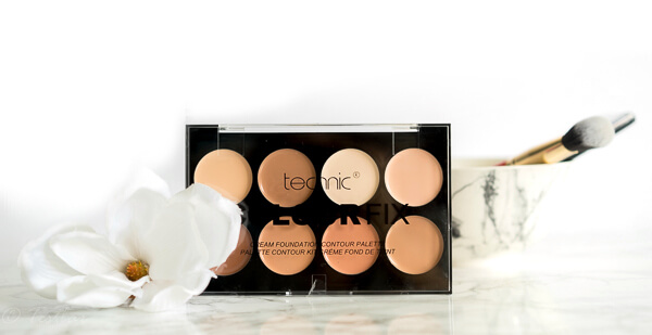 Technic Cosmetics - 8 Color Cream Foundation