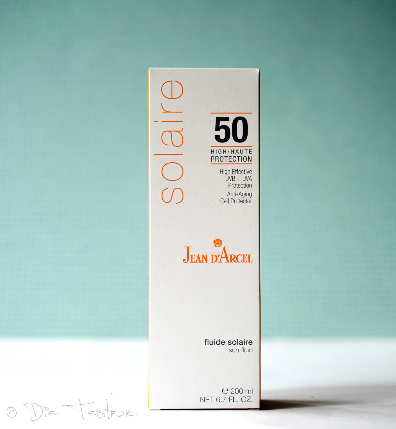 fluide solaire SPF 50