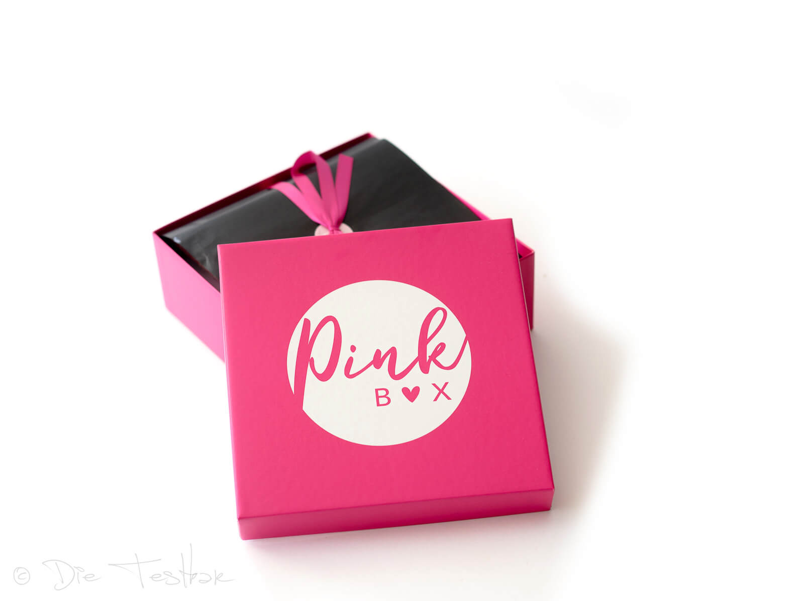 DIE PINK BOX im August 2019 – Pink Box Millennial Pink 2019