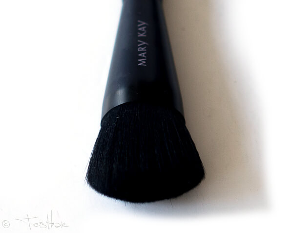 Powder Foundation Brush und All-Over Powder Brush von Mary Kay