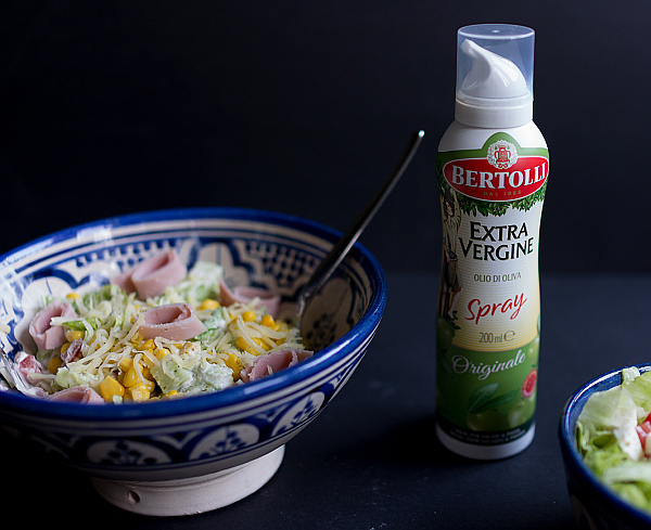 Köstliche Salate mit Bertolli Olivenöl-Spray