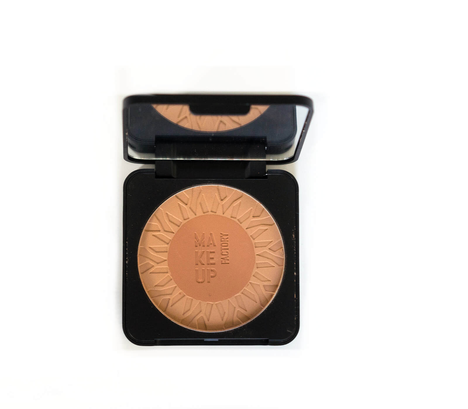 Review - Ein wunderschönes Make-up zaubern mit den Produkten von Make up Factory 28