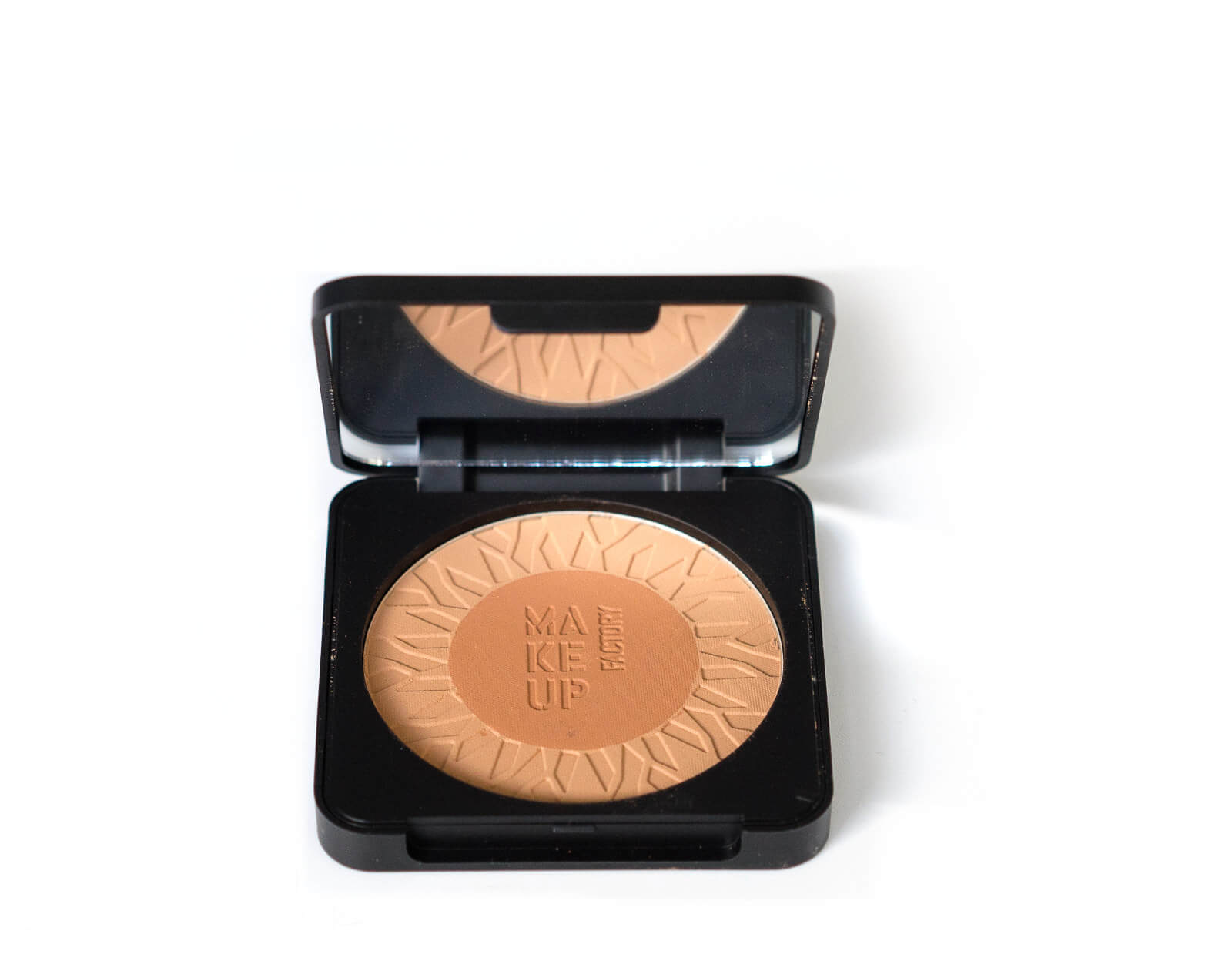 Review - Ein wunderschönes Make-up zaubern mit den Produkten von Make up Factory 29