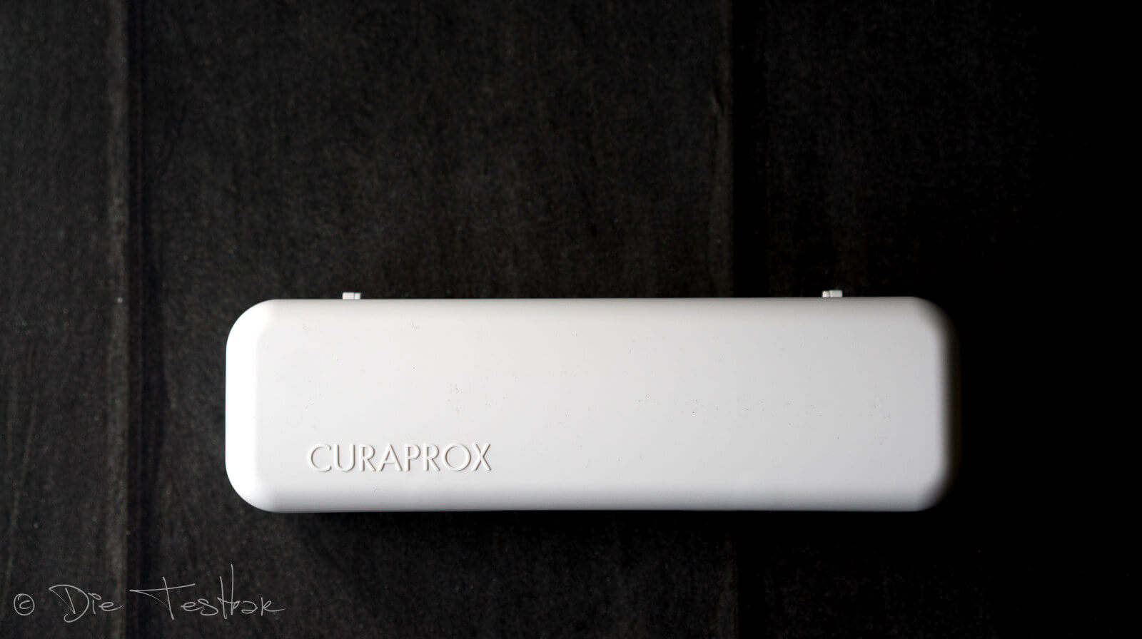 Curaprox Hydrosonic Pro Schallzahnbürste mit starkem Motor und ausgeklügelten Bürstenköpfen 4