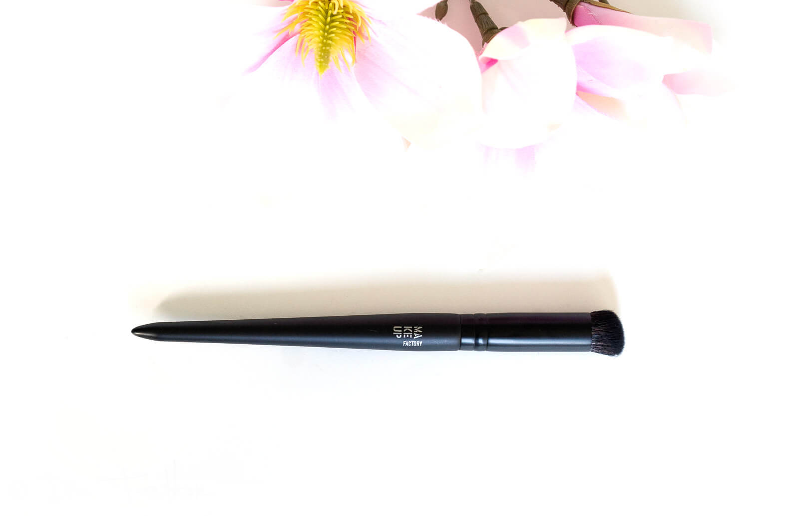 Review - Ein wunderschönes Make-up zaubern mit den Produkten von Make up Factory 78