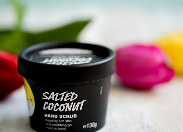Salted Coconut - Handpeeling