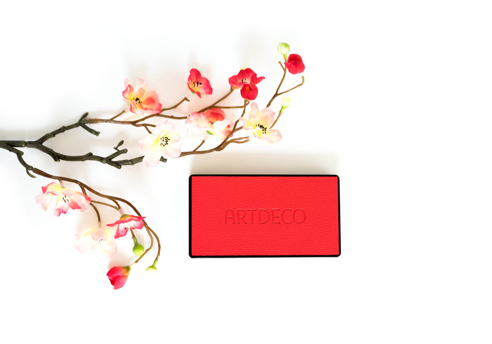Sommerliche Leichtigkeit für unterwegs – Best of Summer-Kollektion – Beauty to go von Artdeco 28 Sommerliche Leichtigkeit für unterwegs – Best of Summer-Kollektion – Beauty to go von Artdeco 21