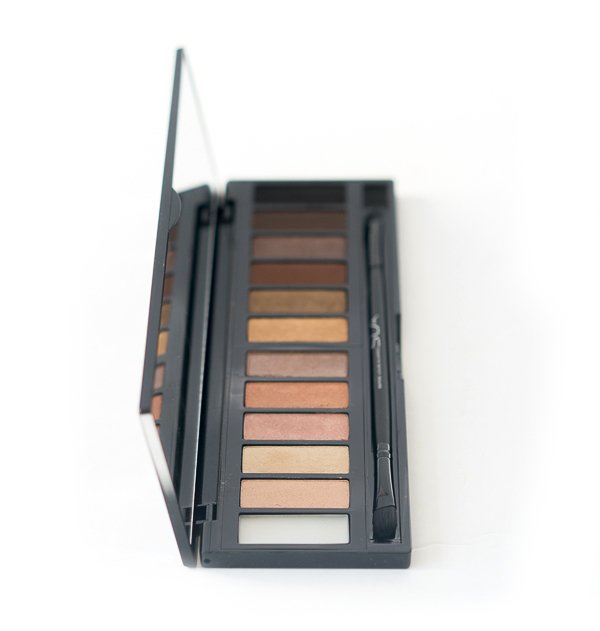 HOW TO Lidschatten Palette by SLA Paris