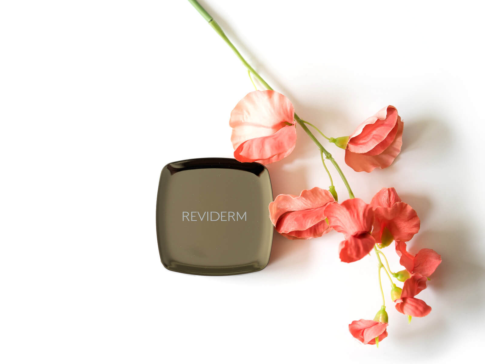 Unsere Make-up-Lieblinge von Reviderm 22