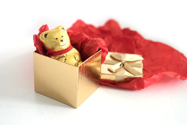 Lindt TEDDY und TEDDY MÄDCHEN 