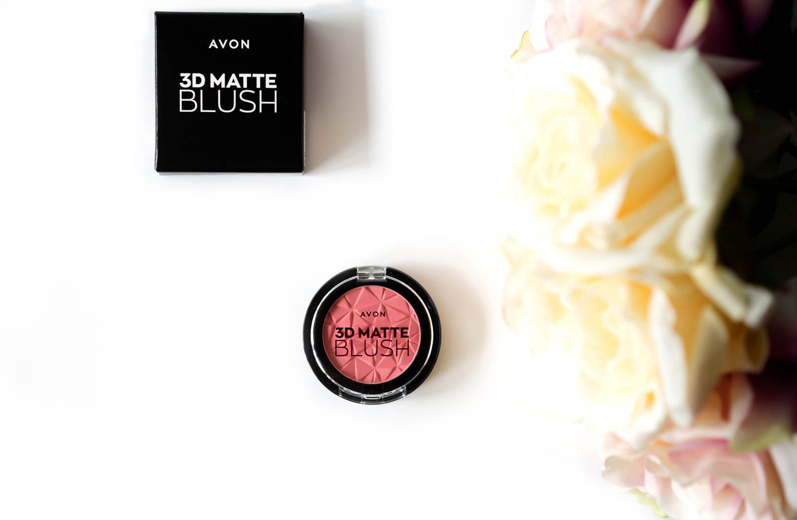 Make-up - Schön in den Sommer mit Avon 12