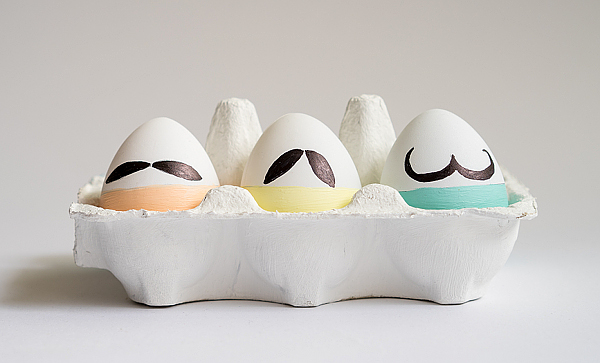 Mustache Eggs - Ostereier mit Schnurbart