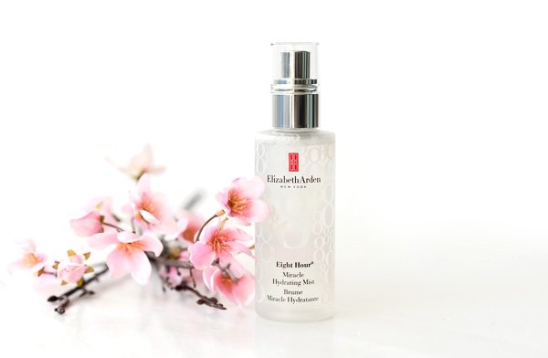 Elizabeth Arden – Eight Hour Miracle Hydrating Mist