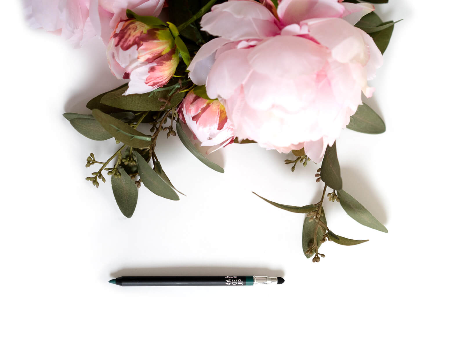 Review - Make-up Trend Look Herbst/Winter - BE THE REBEL von Make up Factory 73
