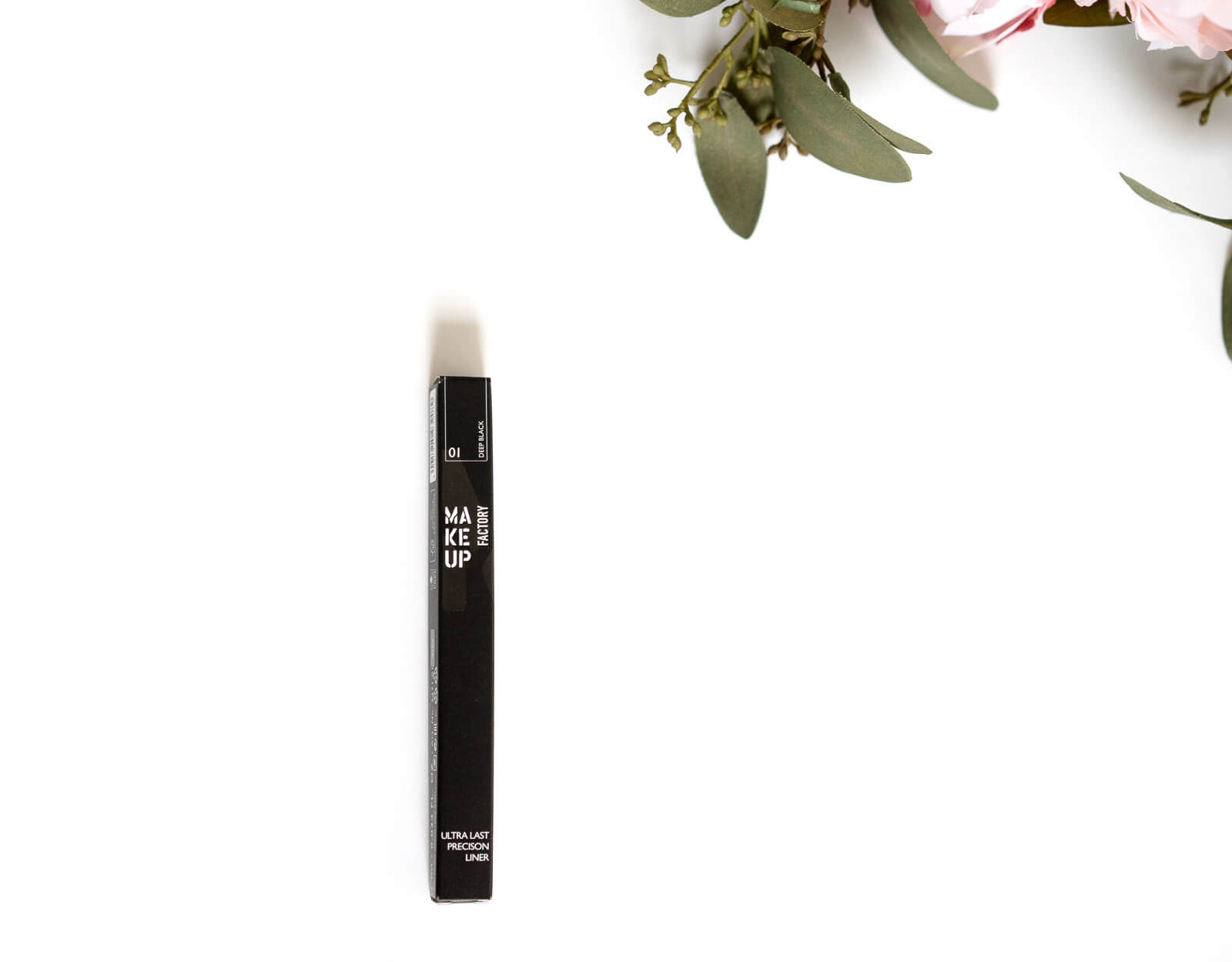 Review - Make-up Trend Look Herbst/Winter - BE THE REBEL von Make up Factory 55
