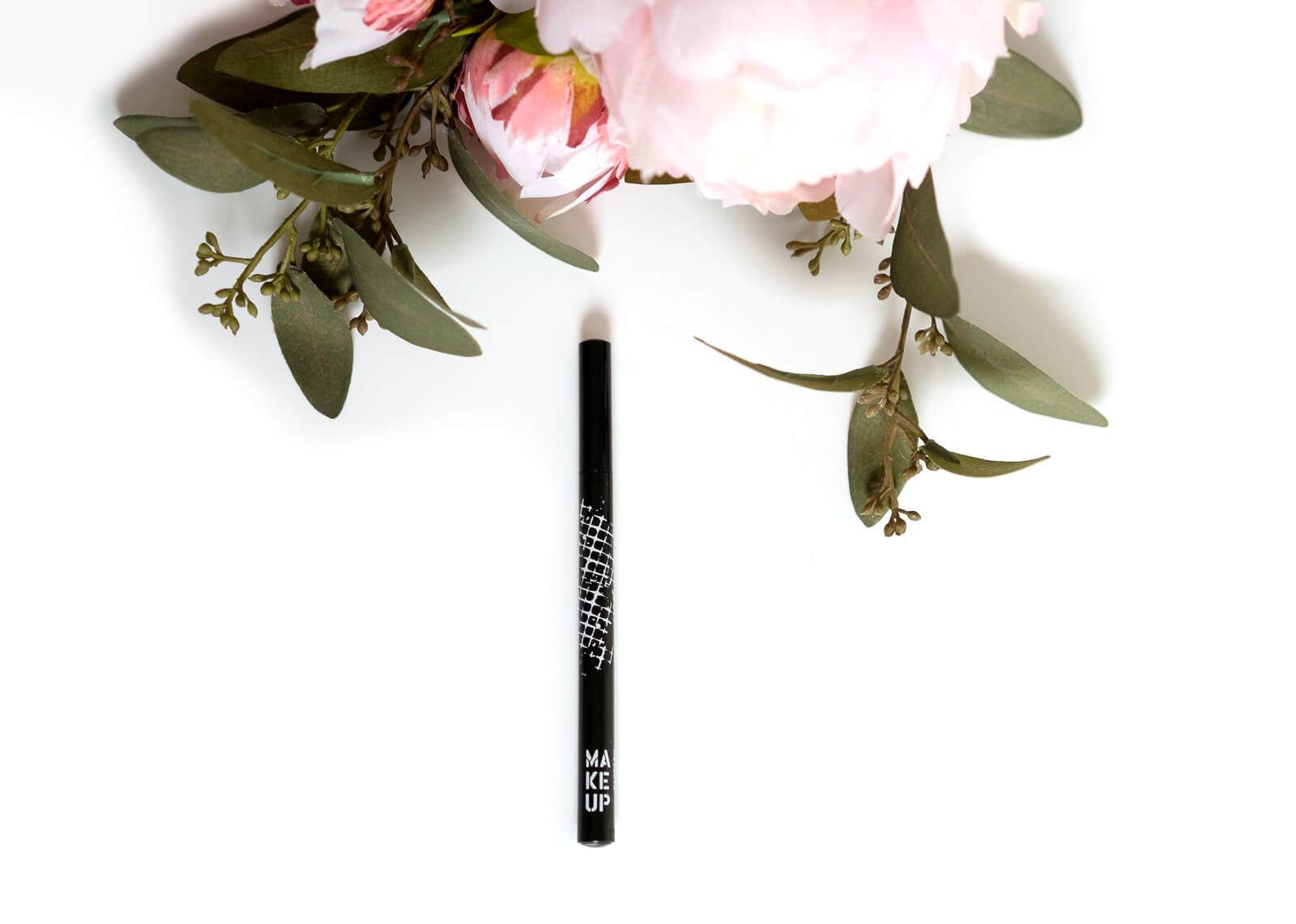 Review - Make-up Trend Look Herbst/Winter - BE THE REBEL von Make up Factory 57