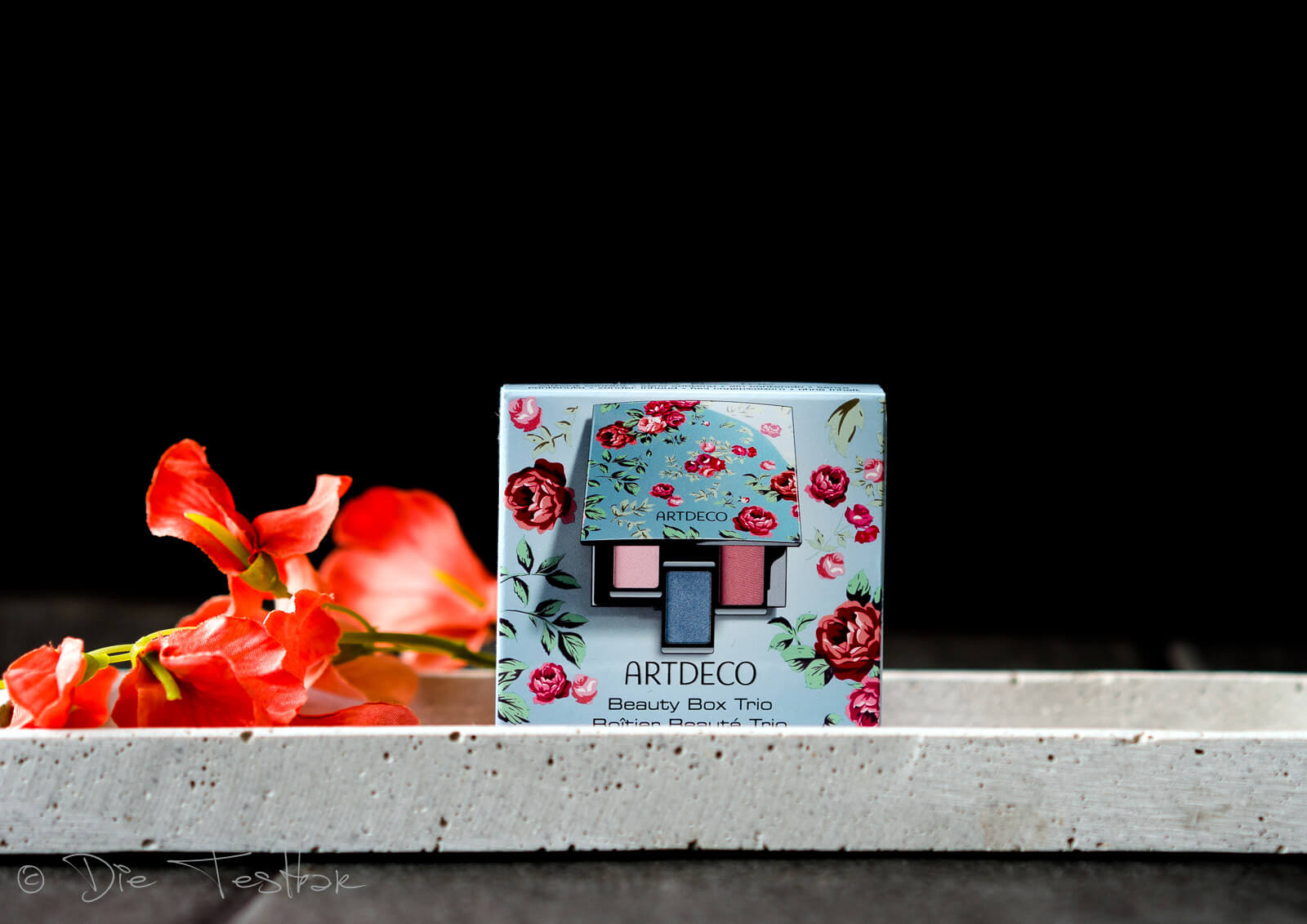 BEAUTY BOX TRIO Magnetbox für 3 Lidschatten im limitierten floralen Design