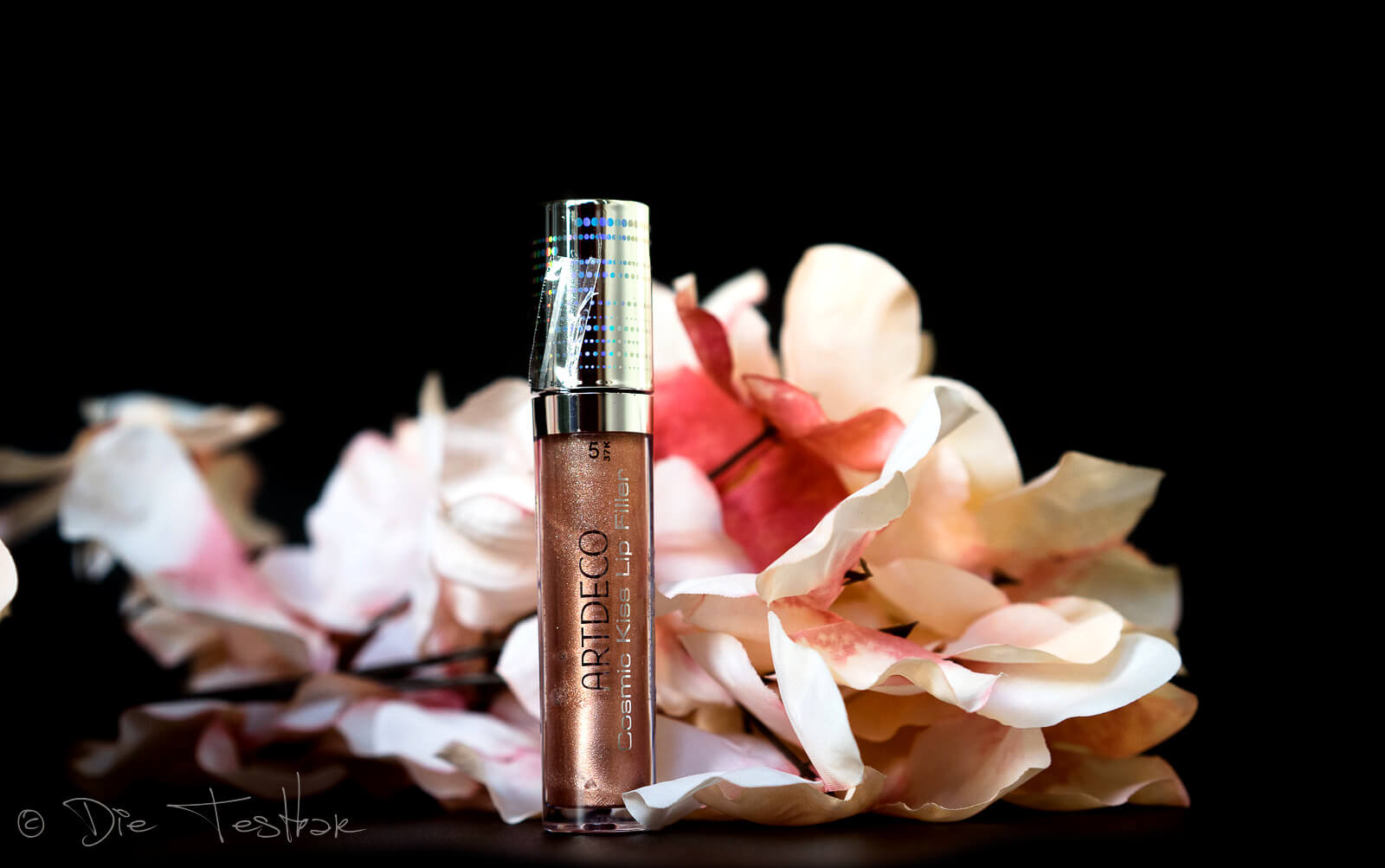 Cosmic Glam – die neue Glamour-Kollektion von ARTDECO 28 Cosmic Glam – die neue Glamour-Kollektion von ARTDECO 26