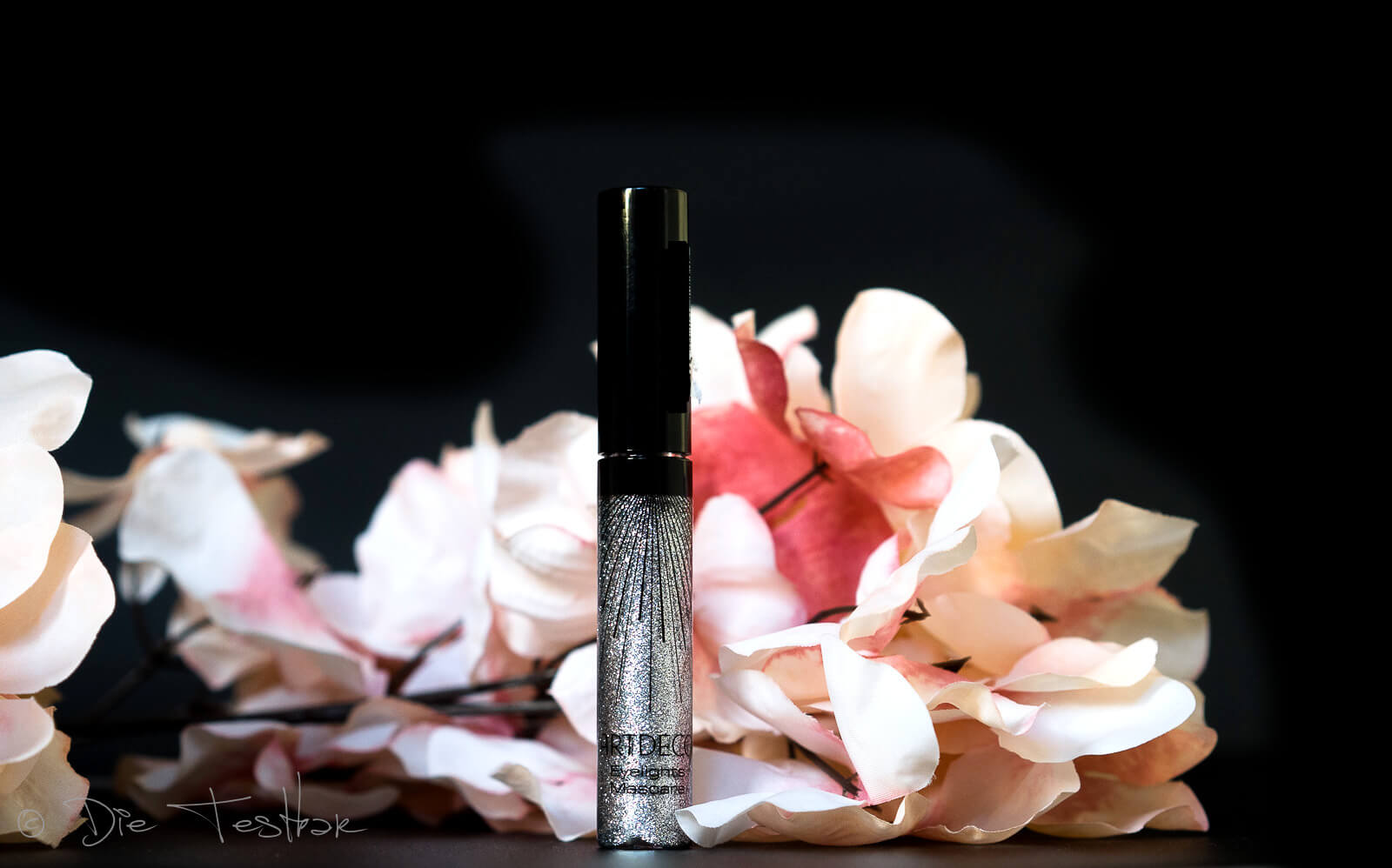 Cosmic Glam – die neue Glamour-Kollektion von ARTDECO 61 Cosmic Glam – die neue Glamour-Kollektion von ARTDECO 57