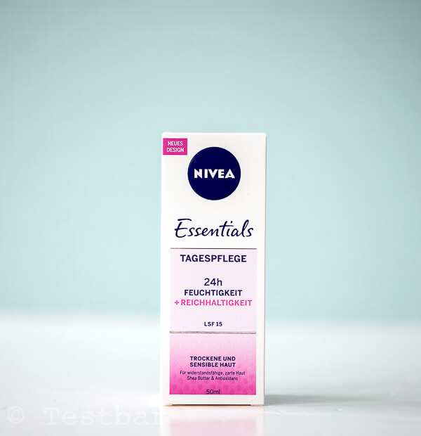 NIVEA Essentials 24h FEUCHTIGKEIT + REICHHALTIGKEIT Tagespflege