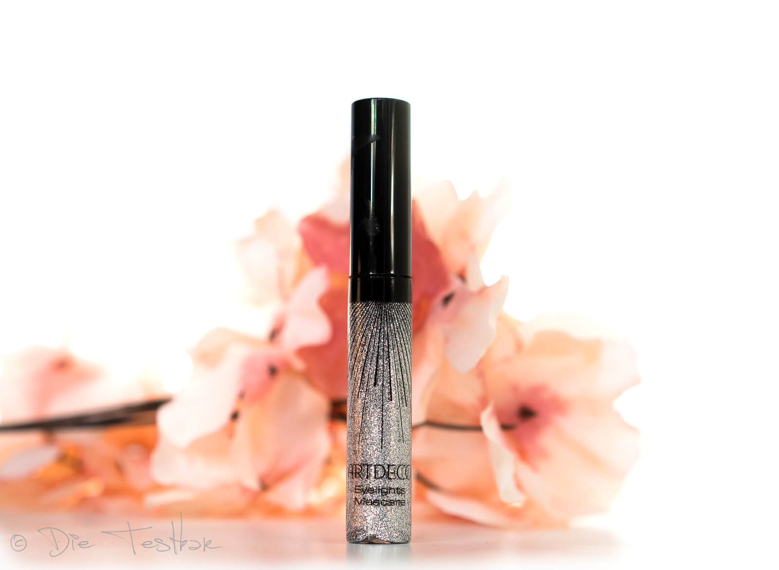 Cosmic Glam – die neue Glamour-Kollektion von ARTDECO 57 Cosmic Glam – die neue Glamour-Kollektion von ARTDECO 53