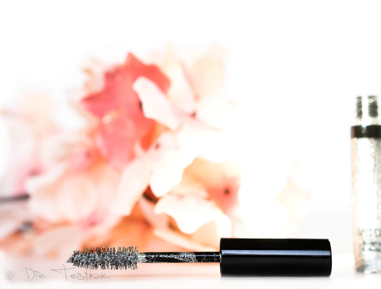 Cosmic Glam – die neue Glamour-Kollektion von ARTDECO 58 Cosmic Glam – die neue Glamour-Kollektion von ARTDECO 54