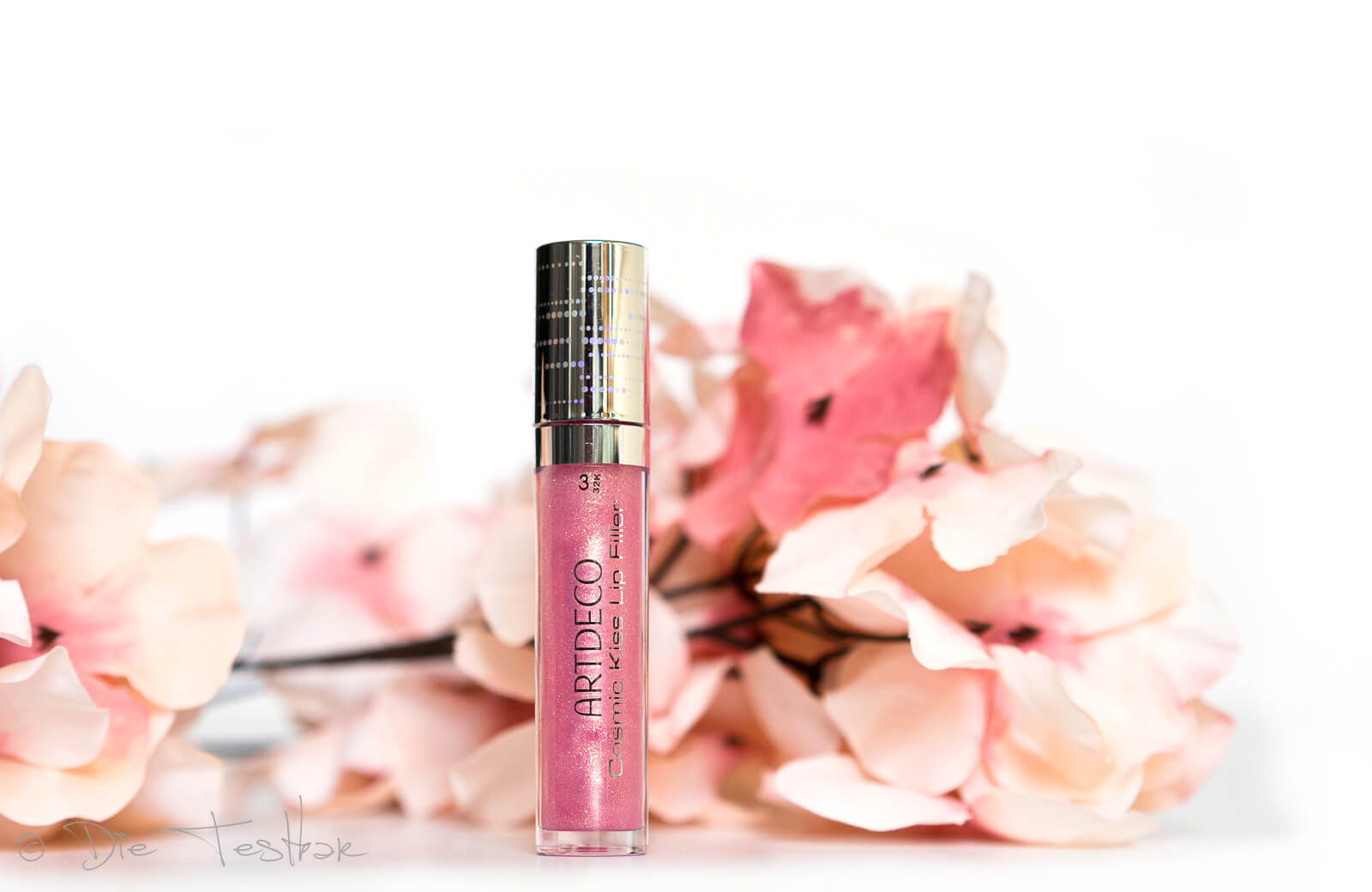 Cosmic Glam – die neue Glamour-Kollektion von ARTDECO 23 Cosmic Glam – die neue Glamour-Kollektion von ARTDECO 21