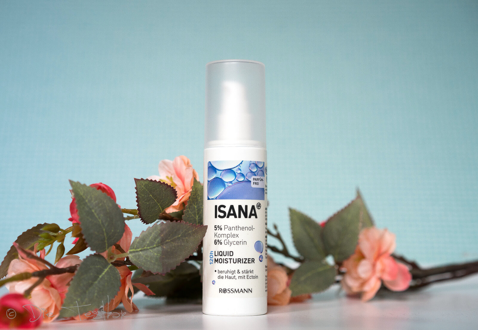 Feuchtigkeit, Beruhigung, Regeneration & sanfte Exfoliation – hochwertige Wirkstoffe in der Hautpflege von ISANA 29 Feuchtigkeit, Beruhigung, Regeneration & sanfte Exfoliation – hochwertige Wirkstoffe in der Hautpflege von ISANA 25