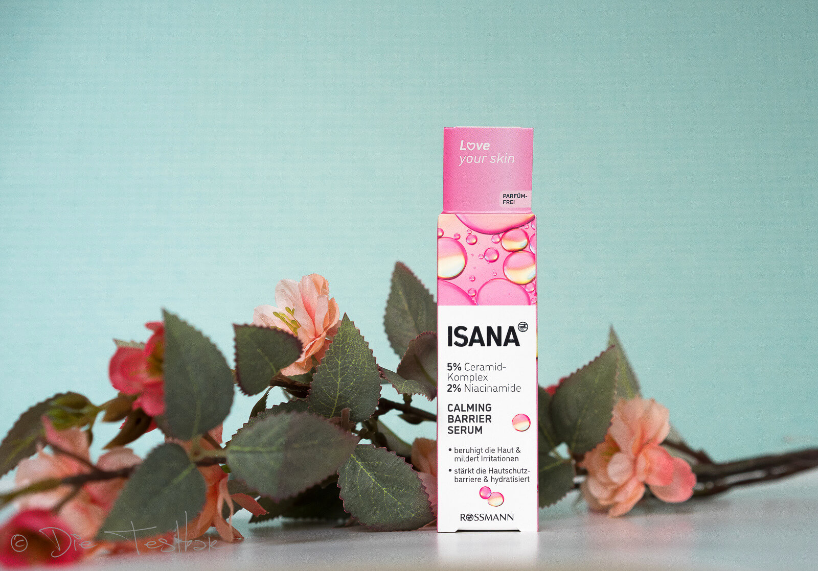 Feuchtigkeit, Beruhigung, Regeneration & sanfte Exfoliation – hochwertige Wirkstoffe in der Hautpflege von ISANA 3 Feuchtigkeit, Beruhigung, Regeneration & sanfte Exfoliation – hochwertige Wirkstoffe in der Hautpflege von ISANA 3