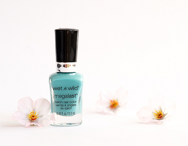 Review Nagellack - wet n wild