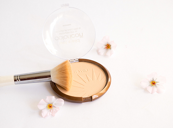 COLOR ICON BRONZER SPF 15 von Wet n Wild