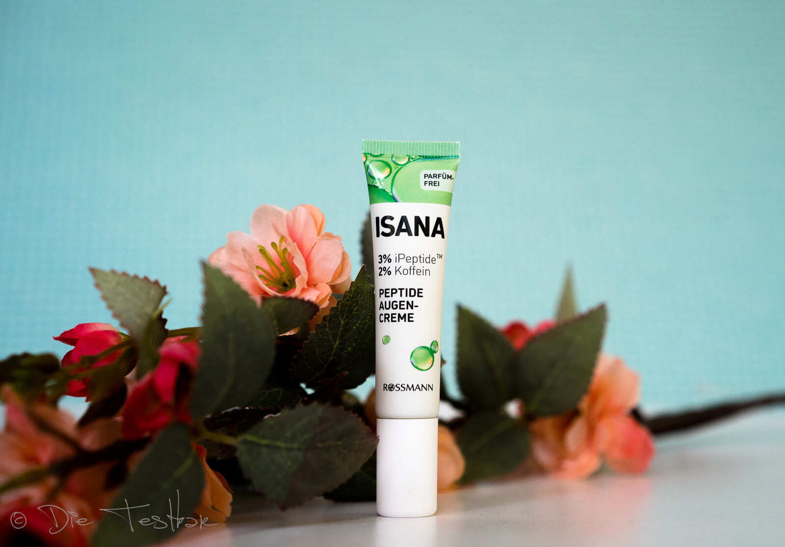 Feuchtigkeit, Beruhigung, Regeneration & sanfte Exfoliation – hochwertige Wirkstoffe in der Hautpflege von ISANA 24 Feuchtigkeit, Beruhigung, Regeneration & sanfte Exfoliation – hochwertige Wirkstoffe in der Hautpflege von ISANA 20