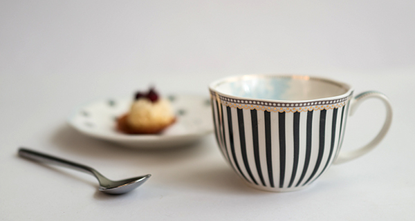  "Toile" Tee- oder Kaffeetasse Lisbeth Dahl