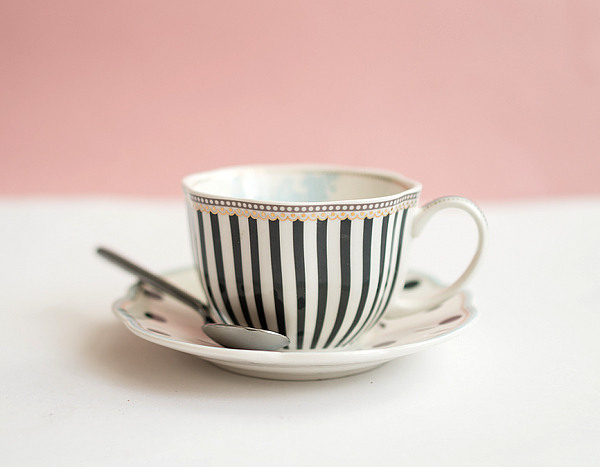  "Toile" Tee- oder Kaffeetasse Lisbeth Dahl